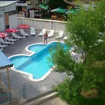 Отель Park 1 2*