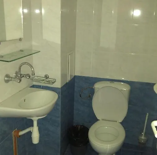 Ξενοδοχείο Park 1 2*